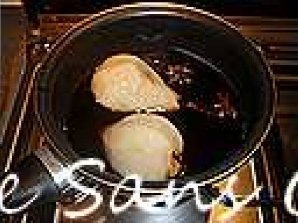 Poires pochées au porto, aux épices et chocolat - Préparation etape 2