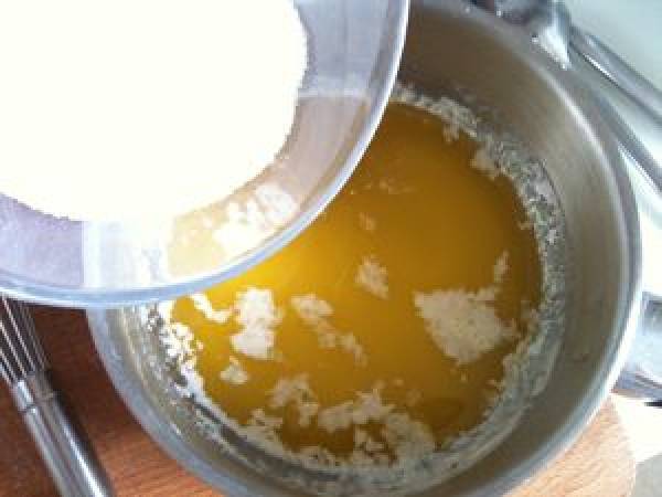 Le gâteau d'amandes aux pignons des soeurs Scotto (Italie) - Préparation etape 4