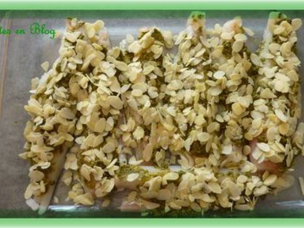 FILETS DE CABILLAUD AU PESTO EN CROÛTE D'AMANDES - Préparation etape 1