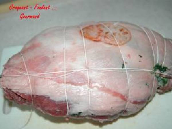 GIGOT d'AGNEAU FARCI en CROÛTE d'HERBES - Préparation etape 8