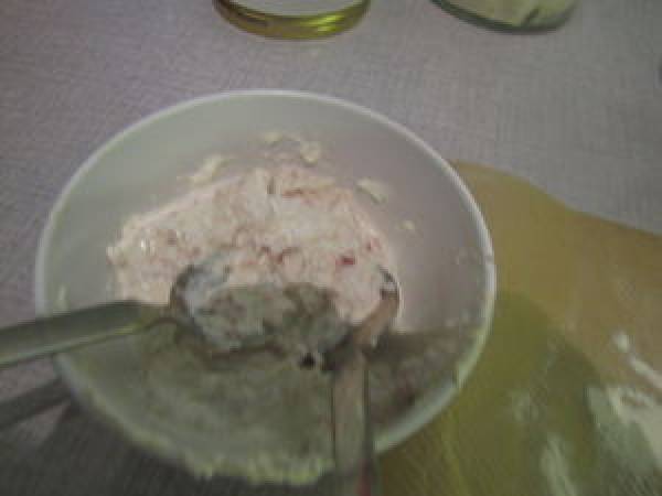 Ravioles jambon fumé, ricotta, basilic sauce tomate - Préparation etape 3