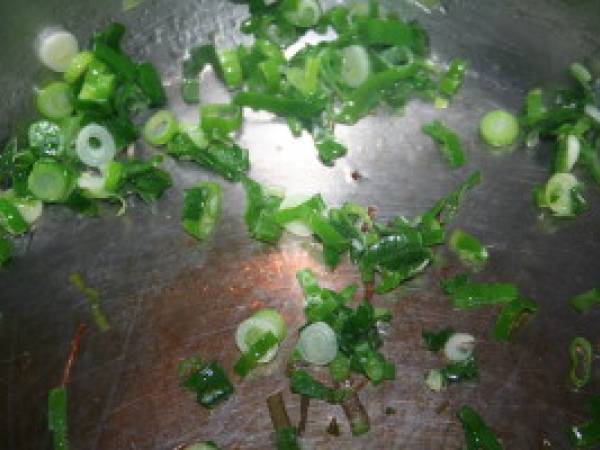 Soupe chinoise aux oeufs et aux tomates - Préparation etape 1