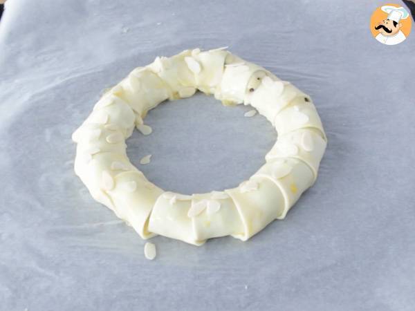 Galette des rois aux Kinder Bueno - Préparation etape 13