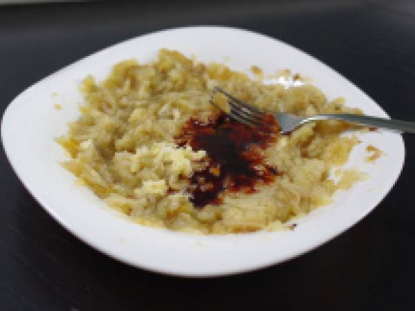 Dip d'aubergines grillées, mélasse de grenade. - Préparation etape 4