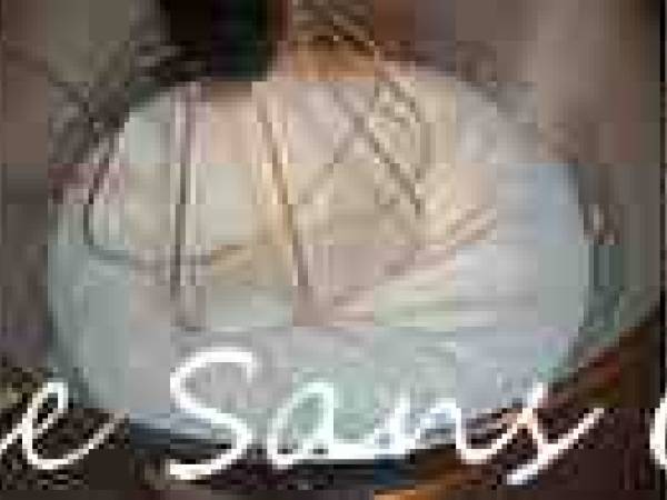 Bavarois à la clémentine et Grand-Marnier sur un biscuit cuillère maison. - Préparation etape 1