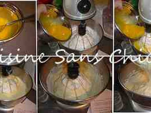 Bavarois à la clémentine et Grand-Marnier sur un biscuit cuillère maison. - Préparation etape 2