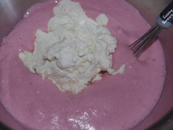 Bavarois framboise et vanille - Préparation etape 9