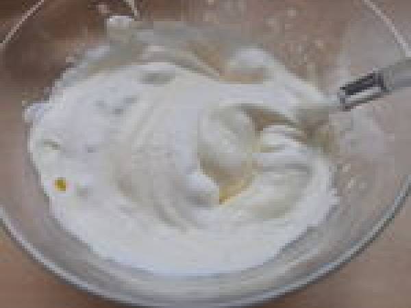 Nougat glacé facile - Préparation etape 6