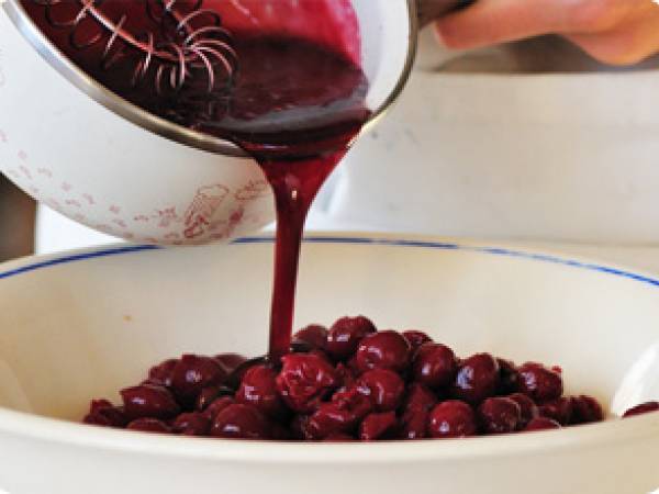 Forêt-noire sans gluten - Préparation etape 4