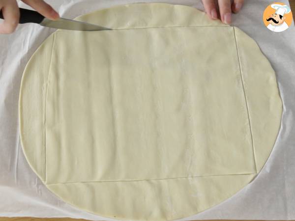 Coeurs feuilletés à la pâte à tartiner pour la Saint Valentin - Préparation etape 1