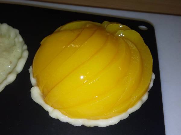 Tartelettes aux oreillons de pêches - Préparation etape 4