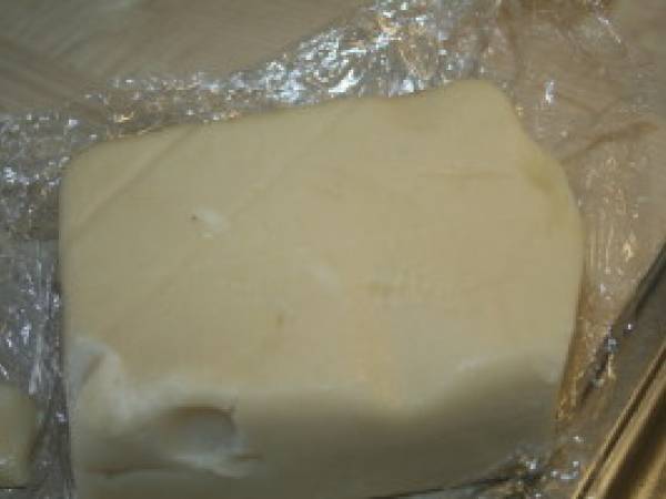 Chocolats fourrés au massepain et pistaches - Préparation etape 1