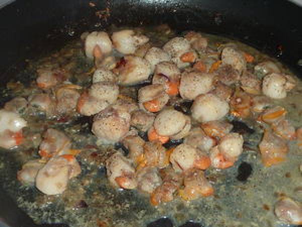 Tagliatelles maison aux noix de pétoncles et aux coques - Préparation etape 9