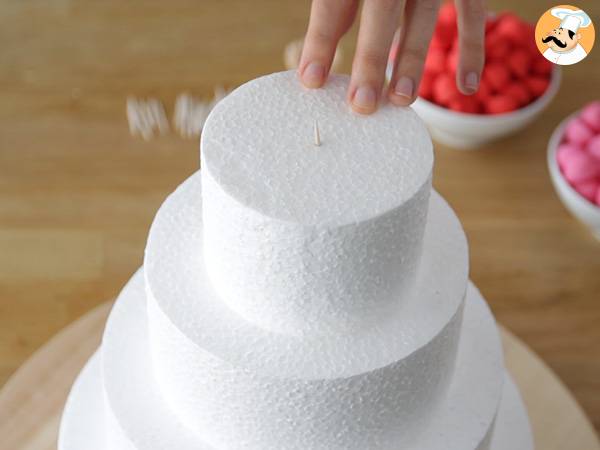 Gâteau de bonbons coloré - Préparation etape 2