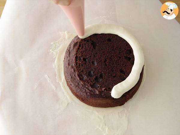 Gâteau en pâte à sucre PtitChef pas à pas et en video - Préparation etape 13