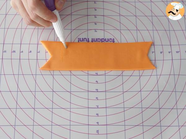 Gâteau en pâte à sucre PtitChef pas à pas et en video - Préparation etape 22