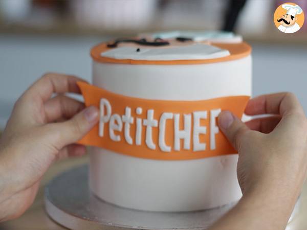 Gâteau en pâte à sucre PtitChef pas à pas et en video - Préparation etape 30