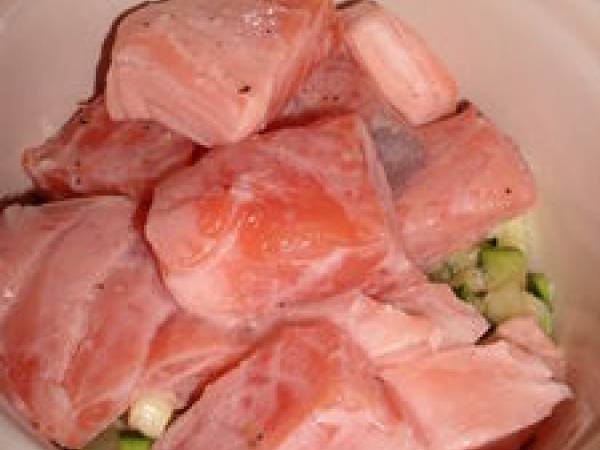 COCOTTE DE SAUMON SUR LIT DE COURGETTE - Préparation etape 4