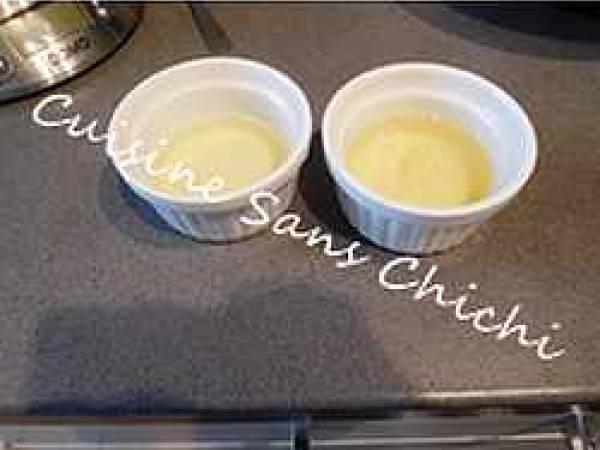 Macarons oeufs de Pâques à la ganache montée au chocolat - Préparation etape 6