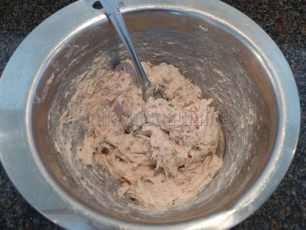 Rillettes de thon au boursin ail et fines herbes - Préparation etape 3