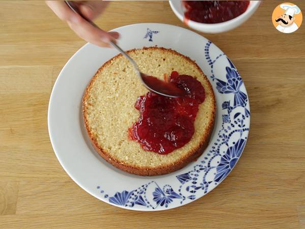 Victoria Sponge Cake ultra moelleux - Préparation etape 5