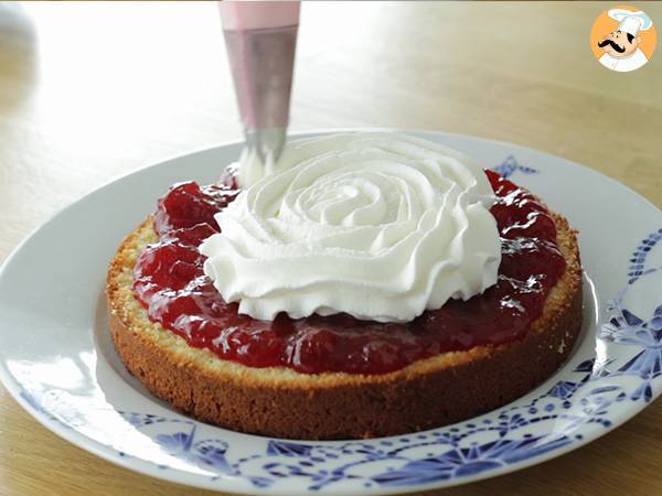 Victoria Sponge Cake ultra moelleux - Préparation etape 6