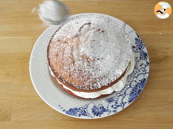 Victoria Sponge Cake ultra moelleux - Préparation etape 7