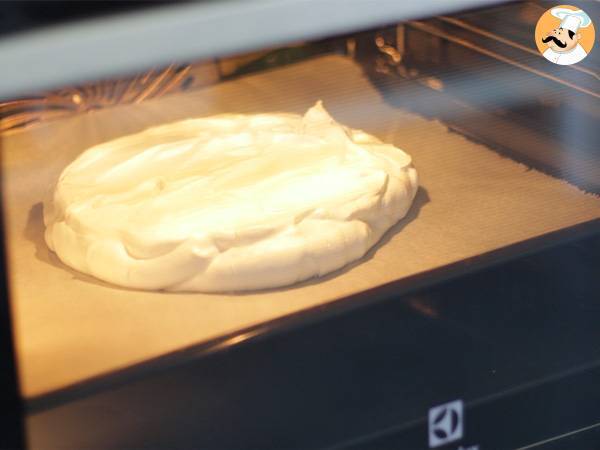 Pavlova aux fraises facile - Préparation etape 3