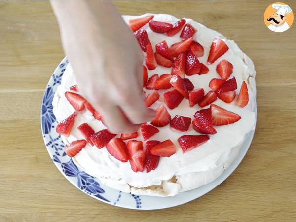 Pavlova aux fraises facile - Préparation etape 6