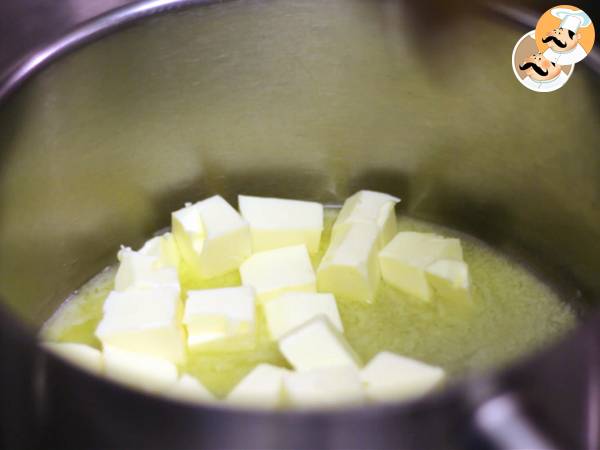 Croquetas au jambon serrano, les petites tapas espagnoles - Préparation etape 2