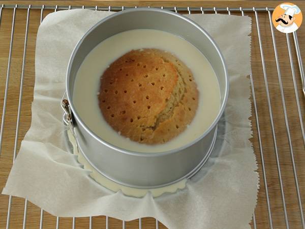 Gâteau aux trois laits Tres Leches - Préparation etape 9