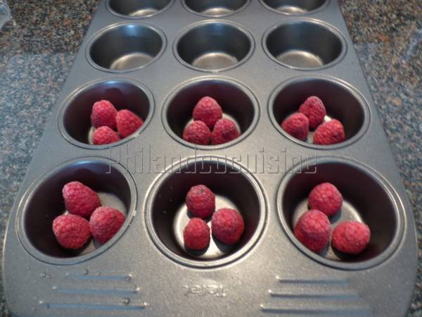 Muffins express à la banane et aux framboises (100 % healthy ) - Préparation etape 3