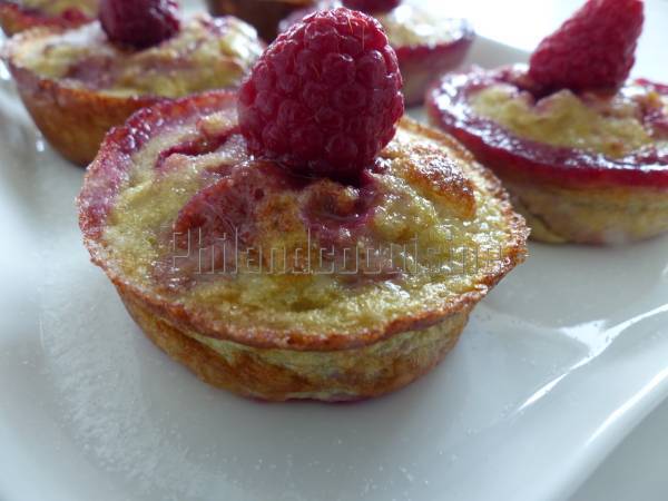 Muffins express à la banane et aux framboises (100 % healthy ) - Préparation etape 6