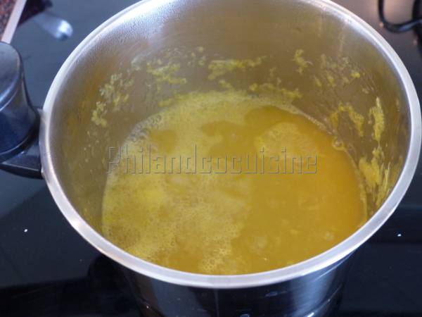 Asperges vertes au sabayon d'orange - Préparation etape 1