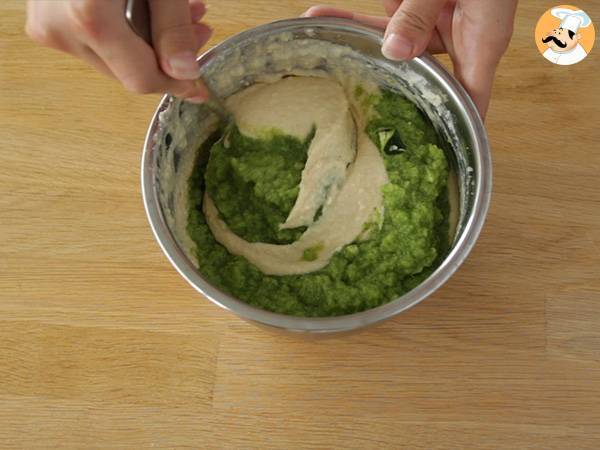 Moelleux de courgettes au cœur Kiri - Préparation etape 3