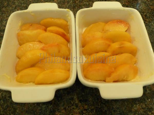 Flognarde aux pêches et aux amandes - Préparation etape 2