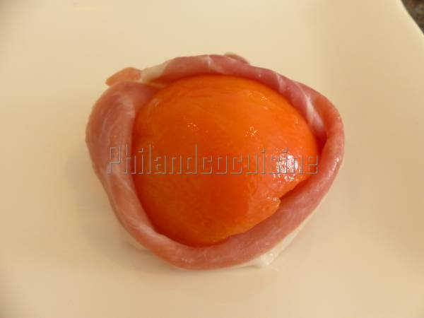 Pêche en habit de jambon cru et sa salade de roquette - Préparation etape 4