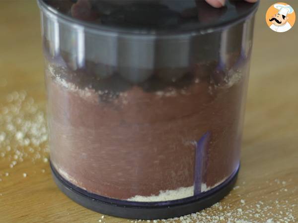 Macarons au chocolat, recette et conseils - Préparation etape 3