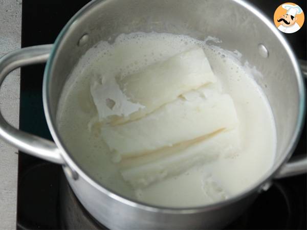 Morue à la crème, recette traditionnelle portugaise - Préparation etape 1