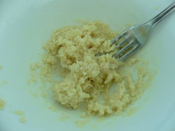 Roses feuilletées aux pommes et à la crème d'amande - Préparation etape 1