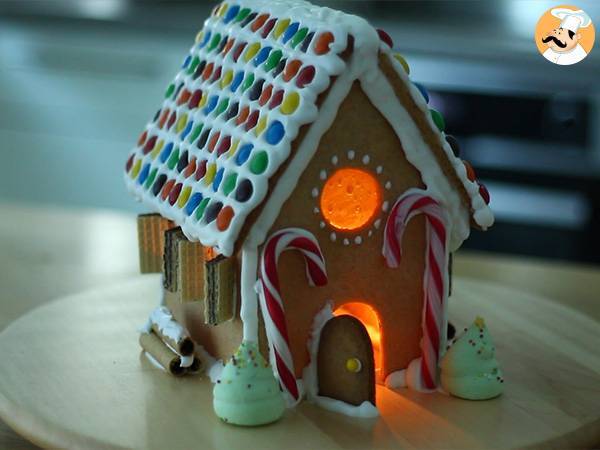 Maison en pain d'épices pour Noël - Préparation etape 14