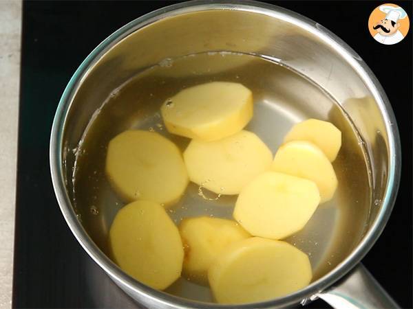 Terrine de Pâques aux pommes de terre - Préparation etape 1