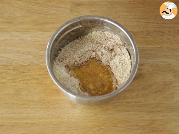 Cornes de gazelle, la recette expliquée pas à pas - Préparation etape 2