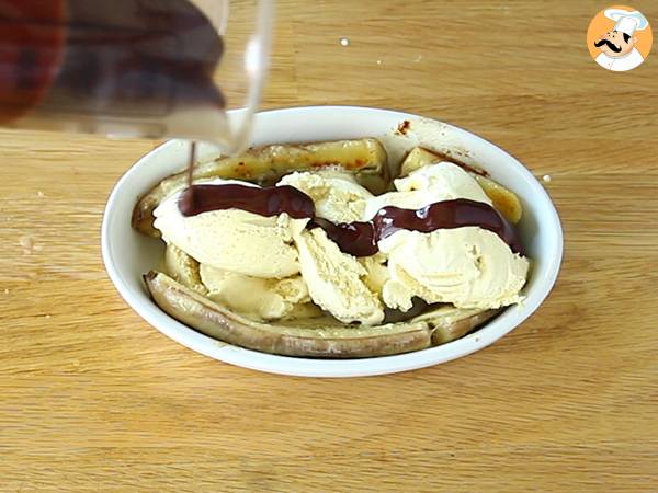Banana Split, le célèbre dessert glacé - Préparation etape 2