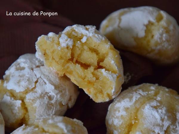Amaretti fourrés à la confiture de gingembre - Préparation etape 1