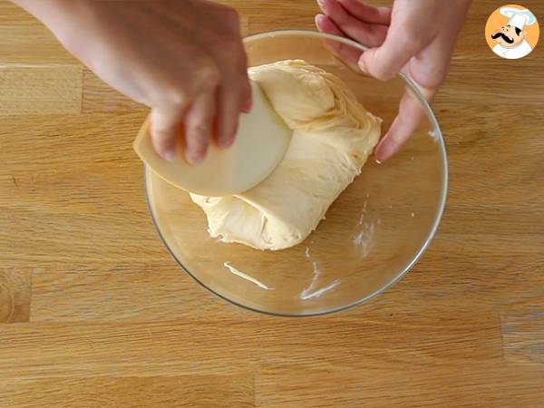 Tarte tropézienne expliquée pas à pas - Préparation etape 3