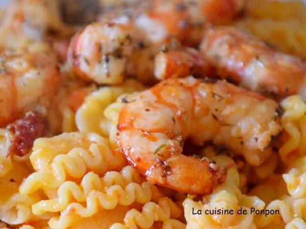 Crevettes de Patagonie accompagnées de pâtes au pesto calabrese - Préparation etape 1