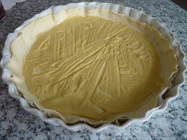 Tarte super facile aux tomates cerises et à la mozzarella - Préparation etape 2