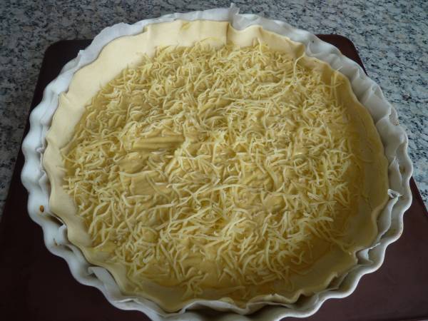 Tarte super facile aux tomates cerises et à la mozzarella - Préparation etape 3