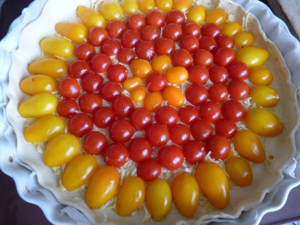Tarte super facile aux tomates cerises et à la mozzarella - Préparation etape 4